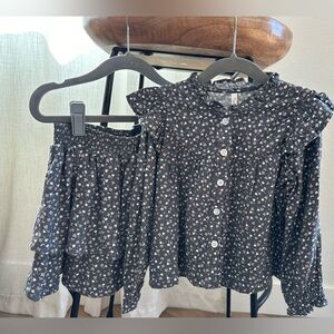Rylee + Cru Floral Blouse/Skirt Set, grey with pink/white flowers, size 4/5